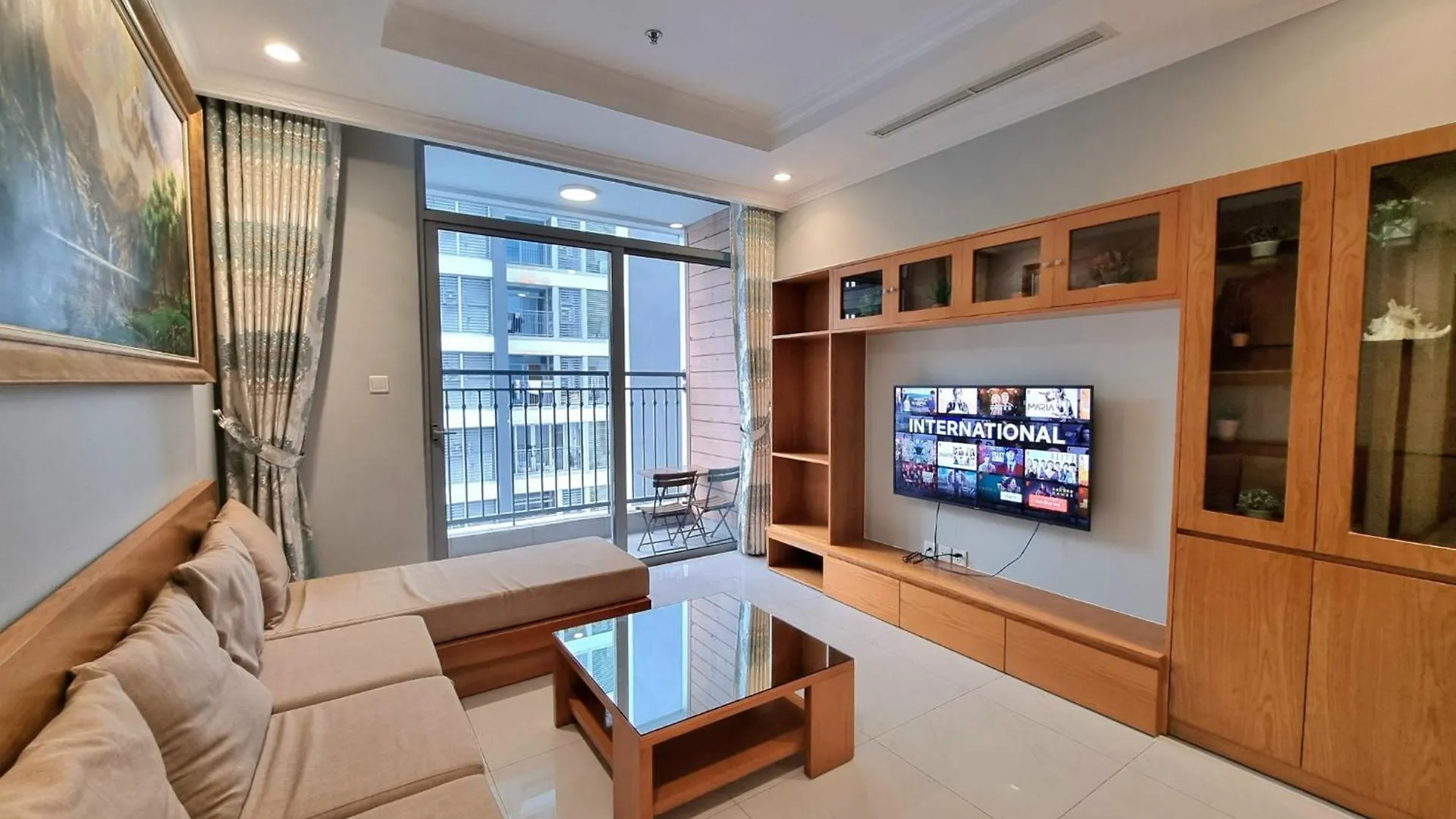 Vinhomes Landmark Luxury Apartment By Navie Ho Chi Minh-Byen 5*,  Vietnam