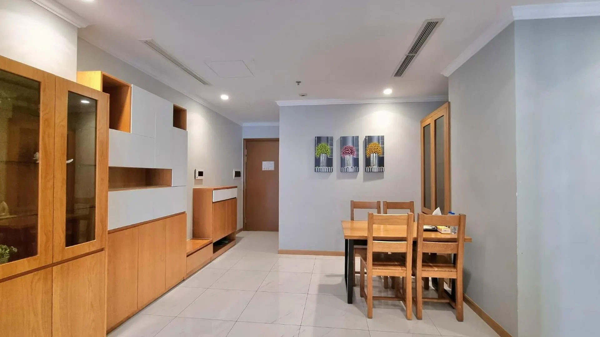 Vinhomes Landmark Luxury Apartment By Navie Ho Chi Minh-Byen 5*,  Vietnam