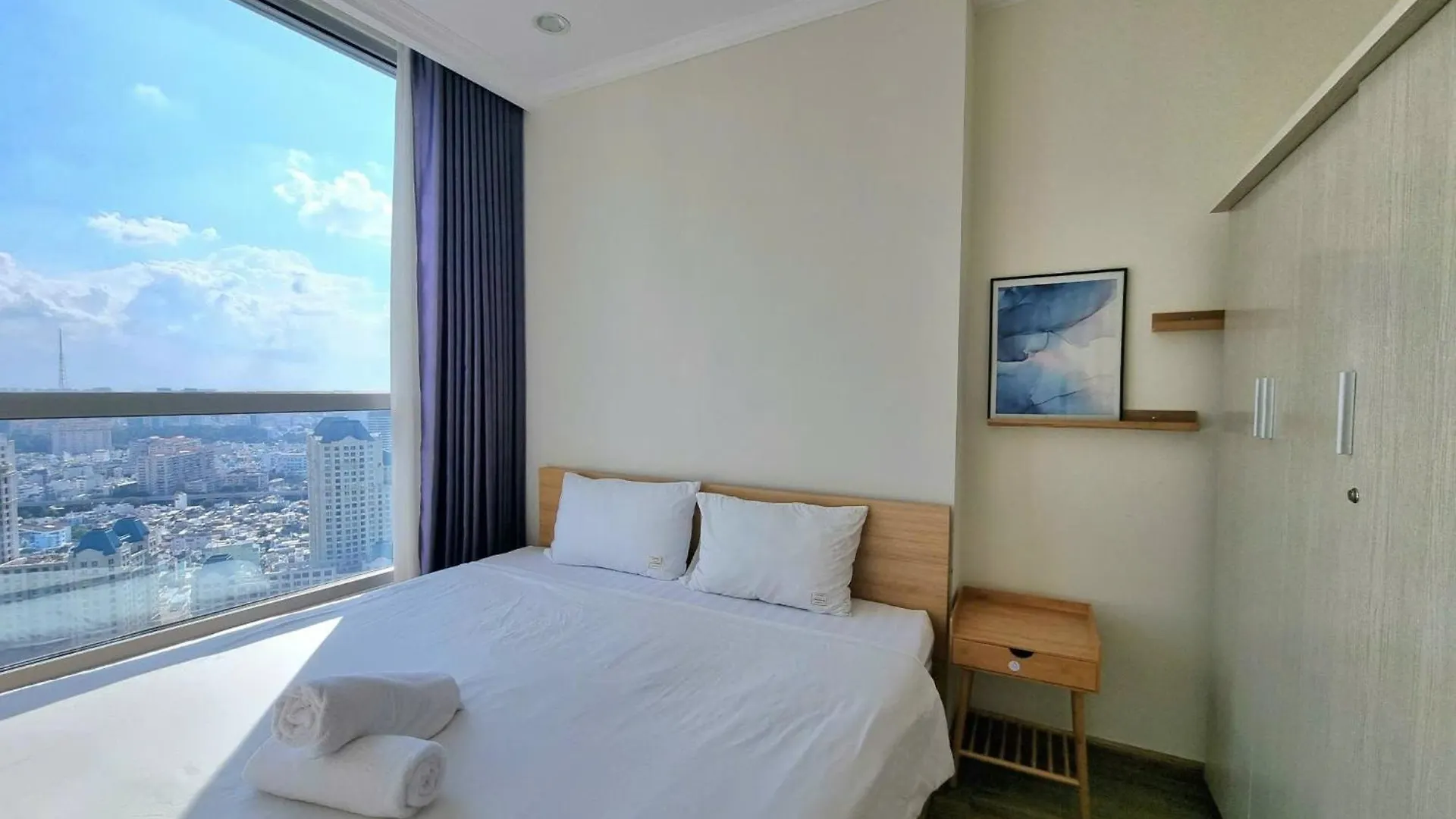 Hotel Vinhomes Landmark Luxury Apartment By Navie Ho Chi Minh-Byen