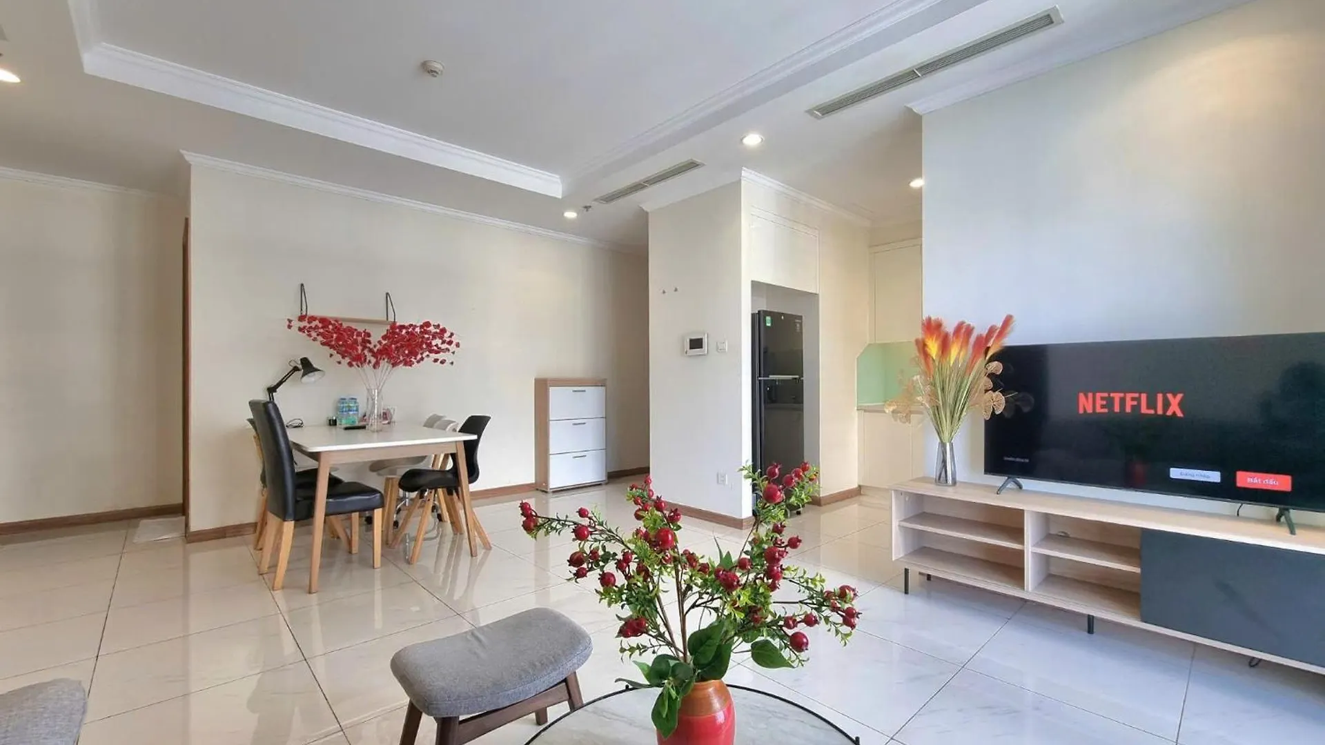 Vinhomes Landmark Luxury Apartment By Navie Ho Chi Minh-Byen 5*,  Vietnam