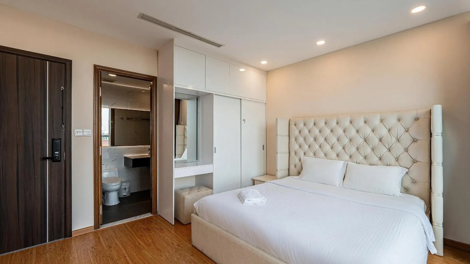 ***** Hotel Vinhomes Landmark Luxury Apartment By Navie Ho Chi Minh-Byen Vietnam
