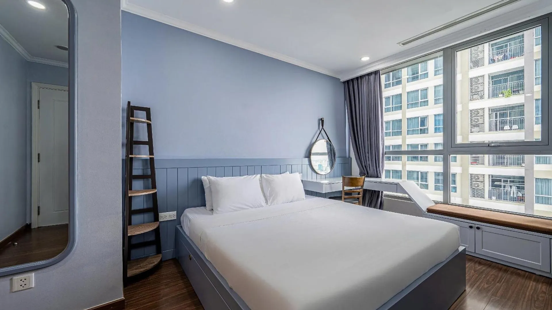 Vinhomes Landmark Luxury Apartment By Navie Ho Chi Minh-Byen 5*,  Vietnam