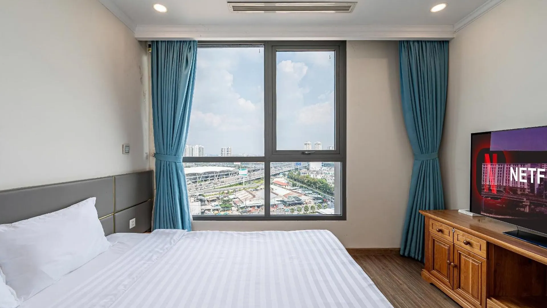 Vinhomes Landmark Luxury Apartment By Navie Ho Chi Minh City