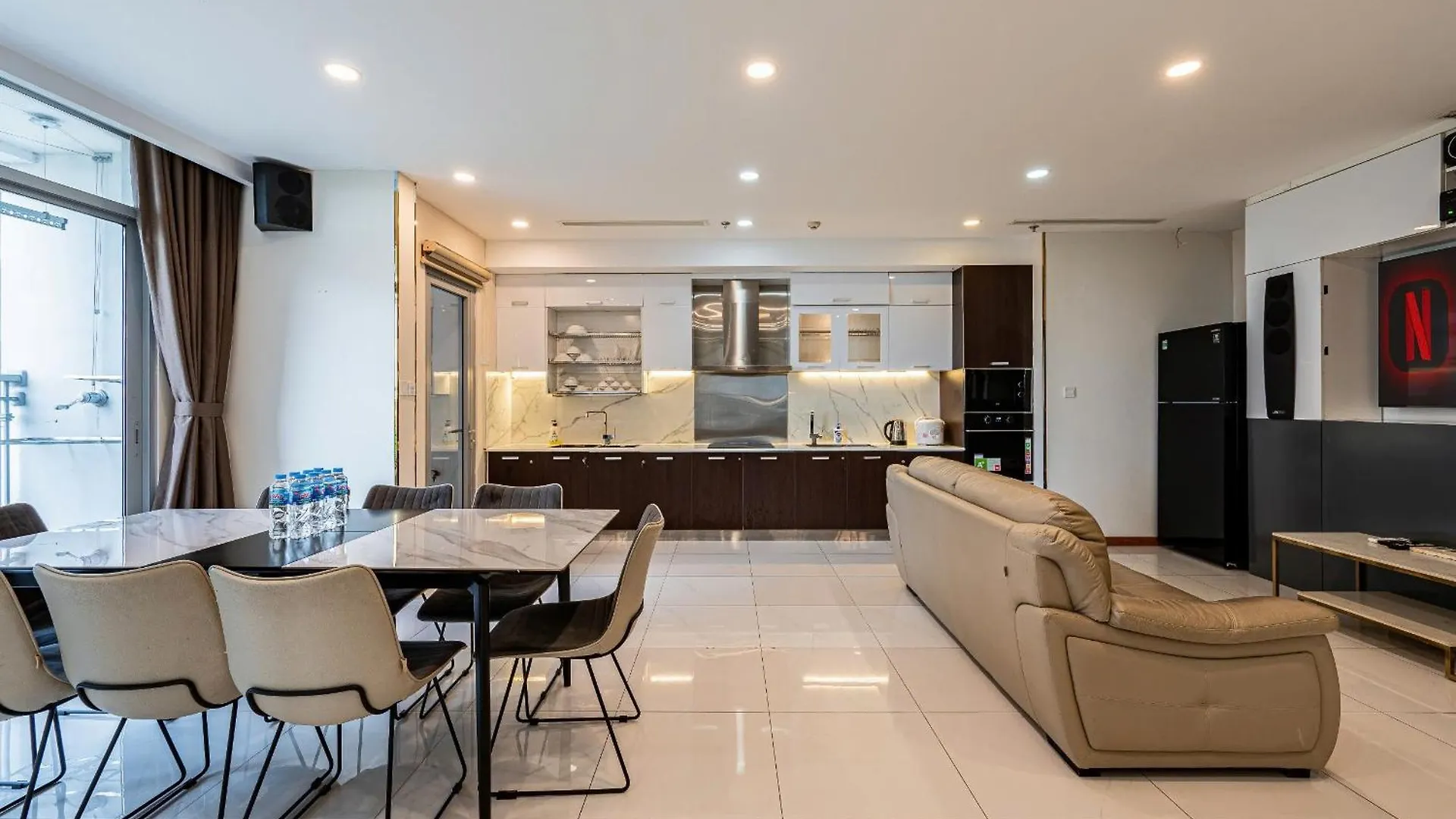 ***** Hotel Vinhomes Landmark Luxury Apartment By Navie Ho Chi Minh City Vietnam