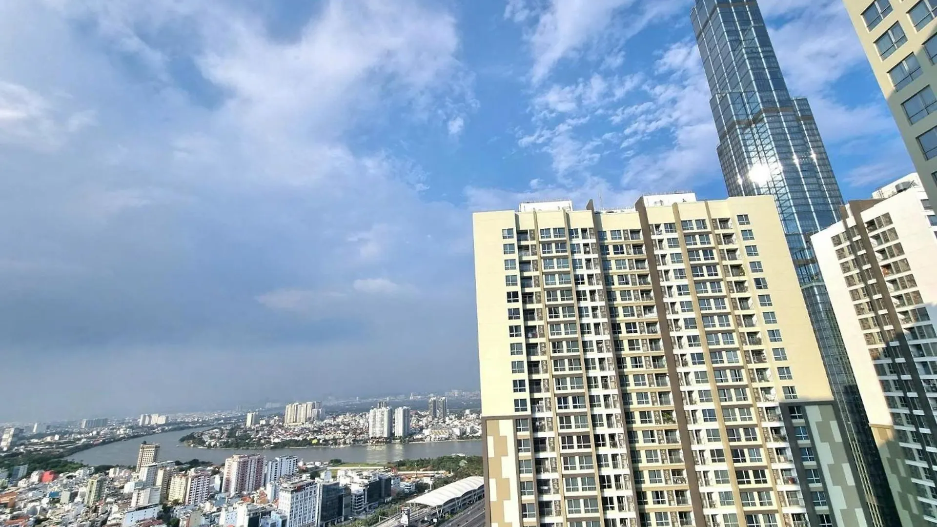 Vinhomes Landmark Luxury Apartment By Navie Ho Chi Minh City 5*,